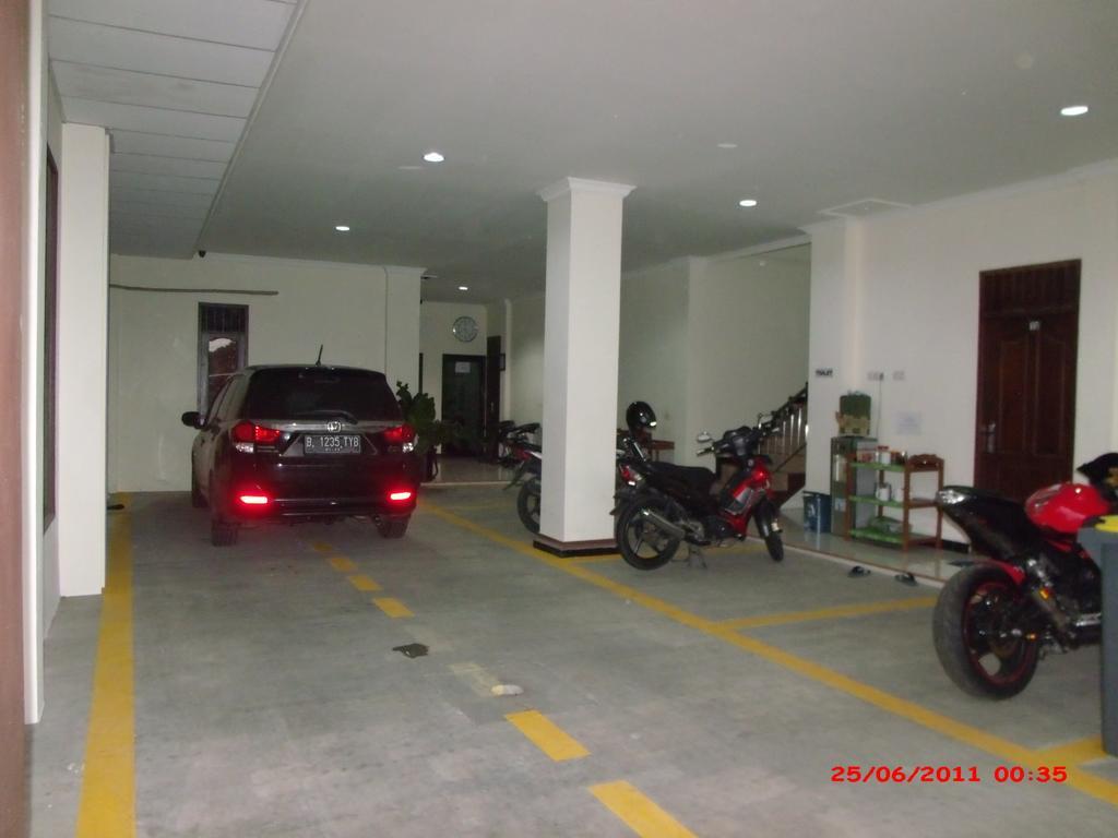 Griya Rambutan Barat