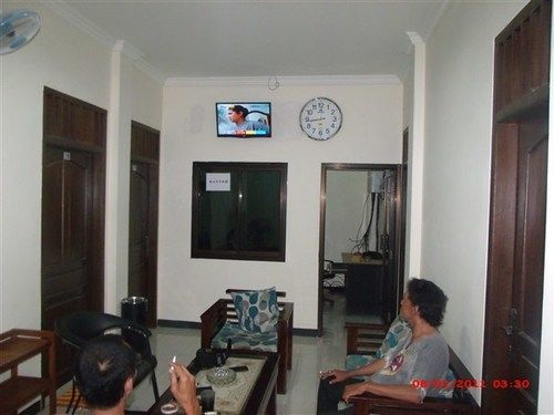 Homestay Griya Rambutan Barat *