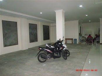 Homestay Griya Rambutan Barat *