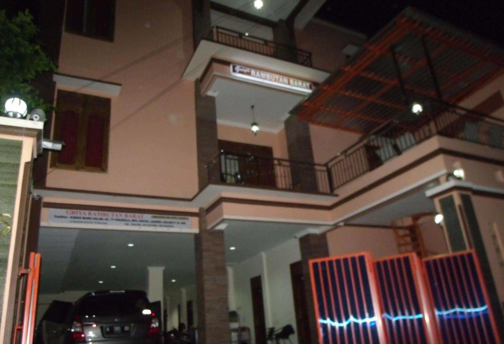 Griya Rambutan Barat * Semarang