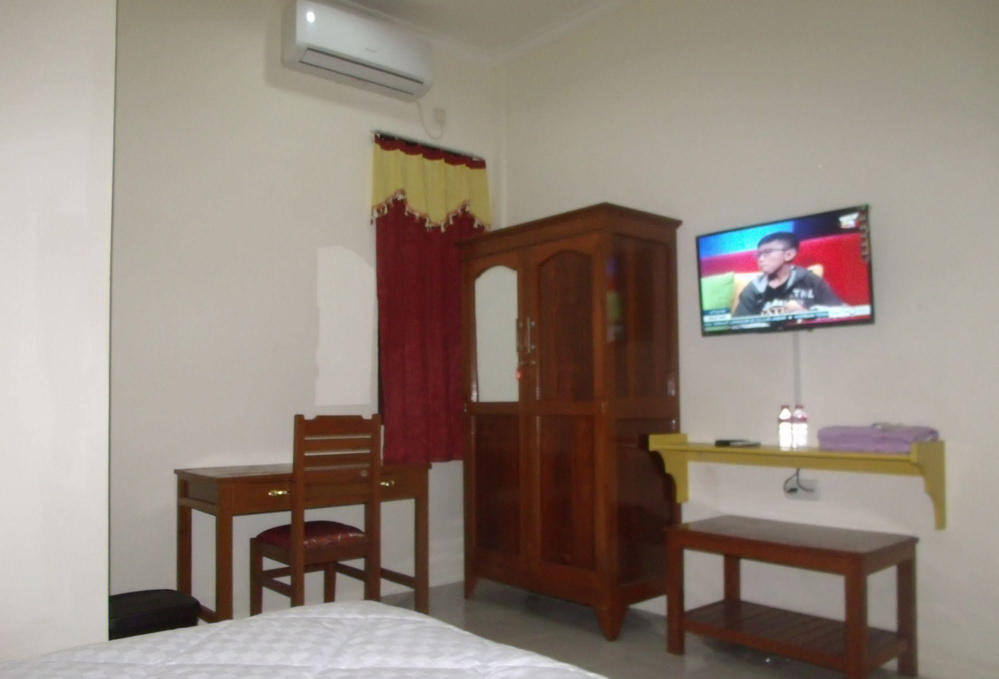 Griya Rambutan Barat Homestay Semarang